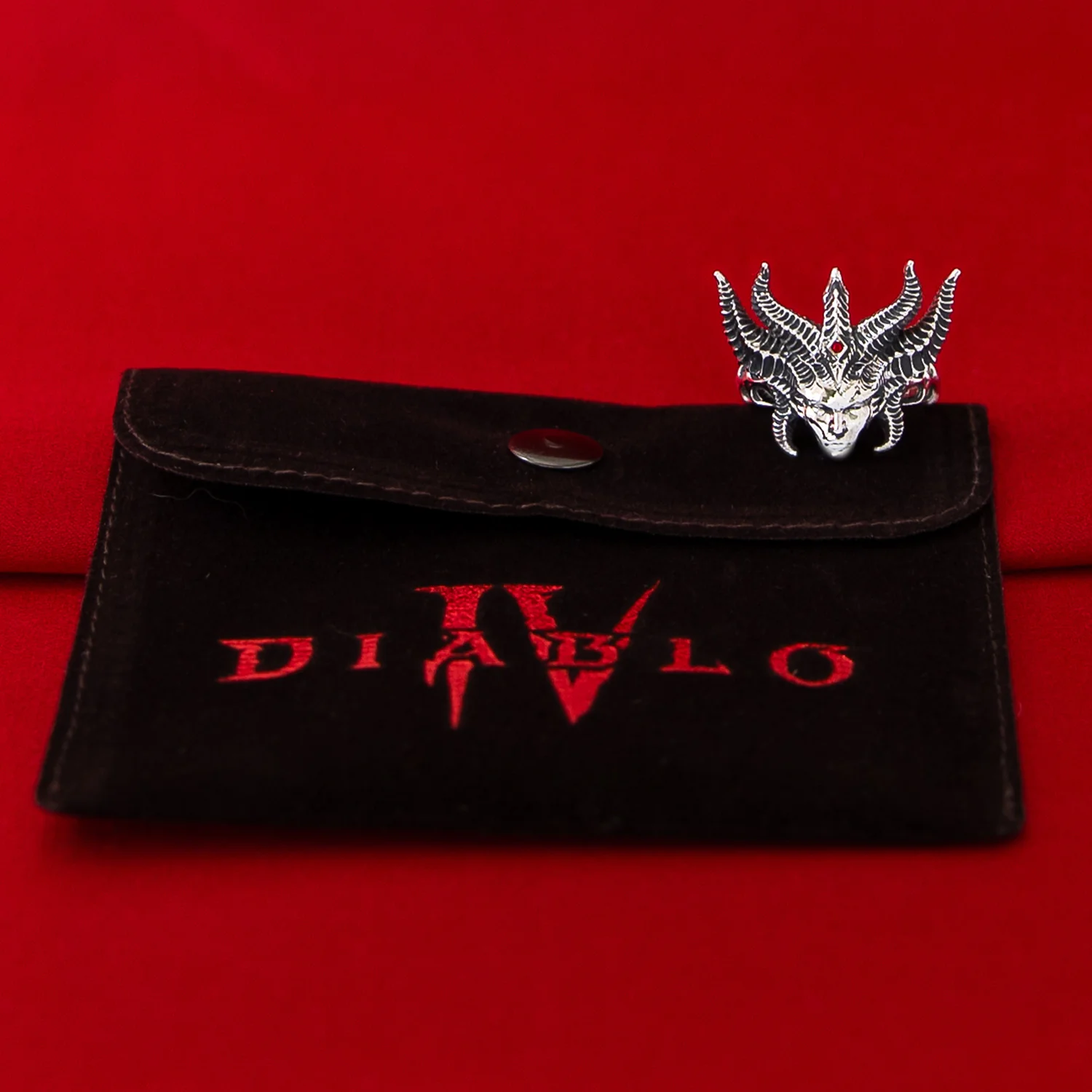 Diablo IV X RockLove Lilith Ring - Image 7